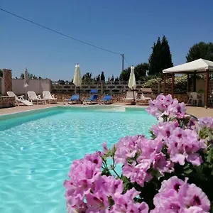 Residenza Agrituristica Santa Lucia Con Piscina Appartamento